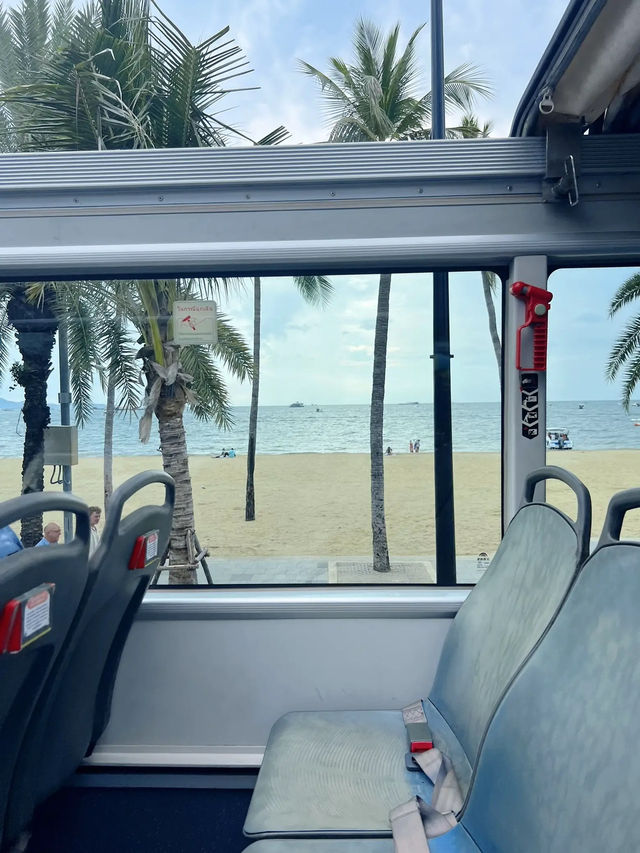 ชวนแฟนไปนั่งรถบัส 🚌 ชมวิวทะเล 🌊  🌴 , เมืองพัทยา