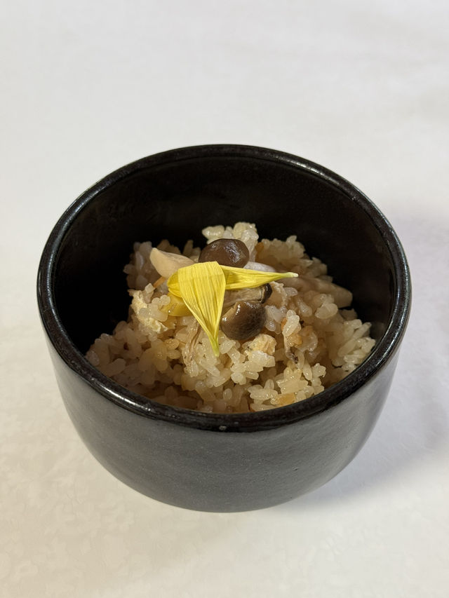 山のなかにポツン！贅沢ランチができるお店