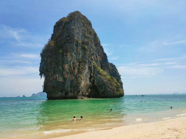 Discovering the Magic of Phra Nang beach