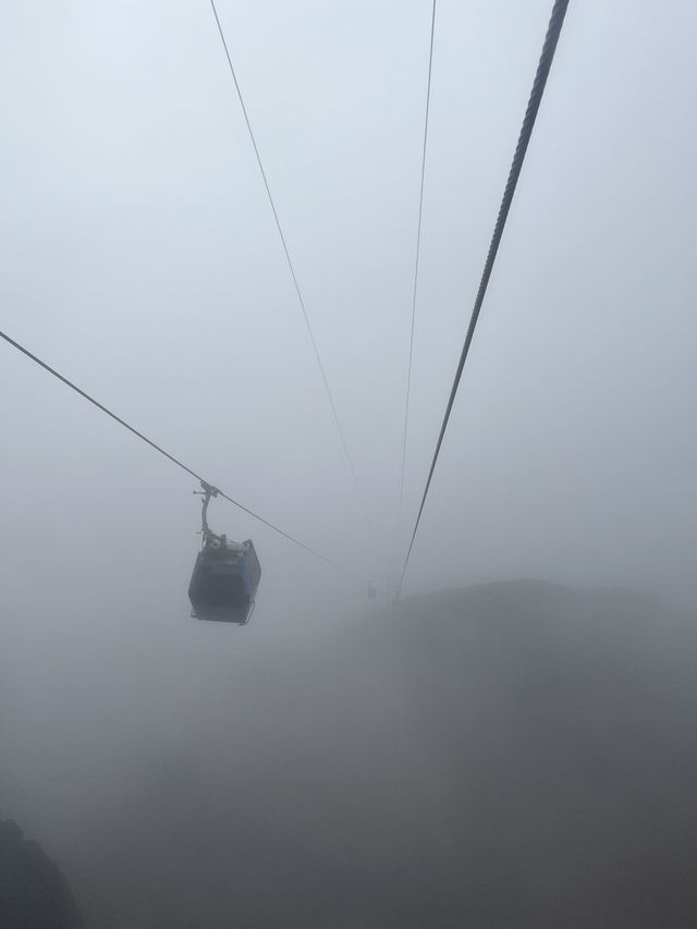 ภูเขาหิมะมังกรหยก (Jade Dragon Snow Mountain)