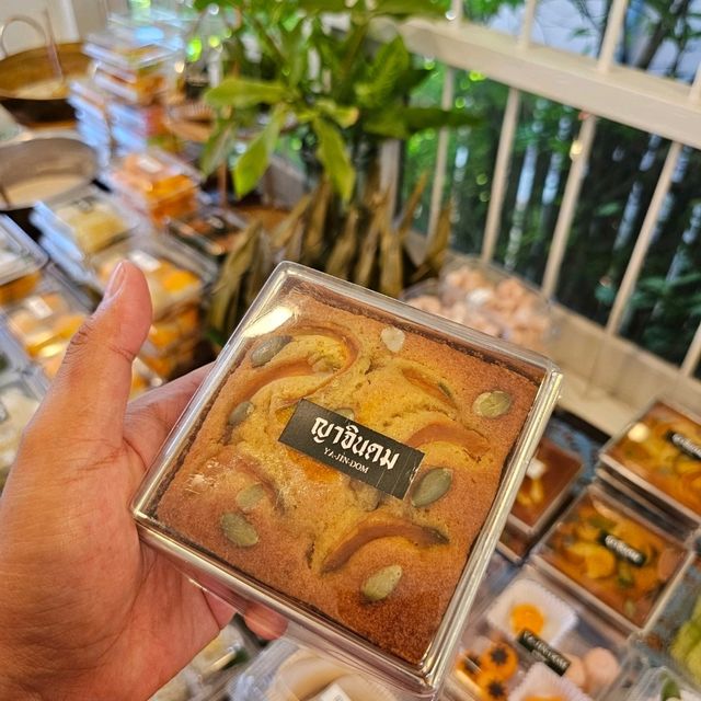 เที่ยวคาเฟ่สวยระยอง ที่ร้าน ญา-จิน-ดม 
