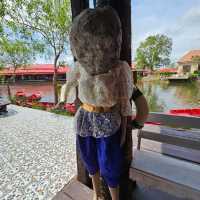 ตลาดน้ำหัวหินสามพันนาม