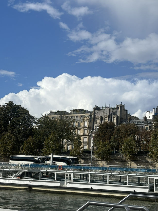 프랑스/파리🇫🇷 배를 타며 둘러보는 파리⛴️