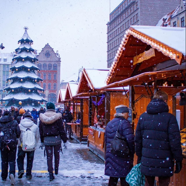 Wroclaw - The best Christmas Market in Europe 2024 