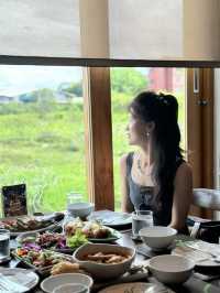 Chom Cafe & Restaurant: Where Flavor Meets Chiang Mai Charm