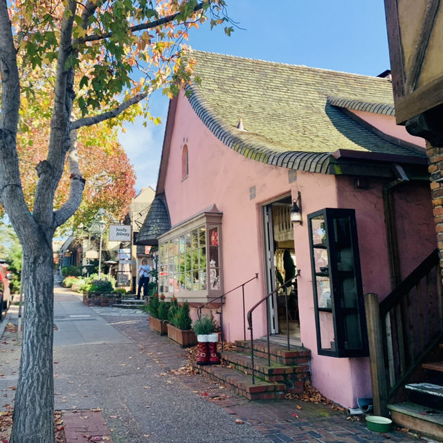Christmas Shopping in Carmel-by-the-Sea
