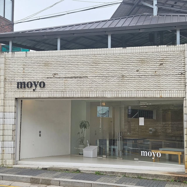 Cafe Moyo