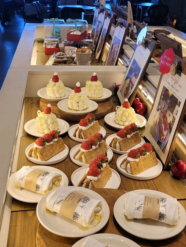 🌊영종도 앞 바다를 느낄 수 있는 카페🍓