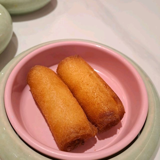 清新川味粉紅小店