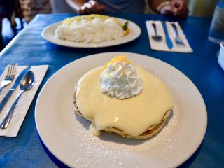 Lovely Brunch at Moke's Bread & Breakfast in Kailua🌺