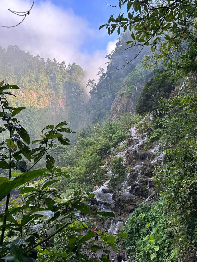 Tumpak Sewu Waterfall – ที่อินโดนีเซีย