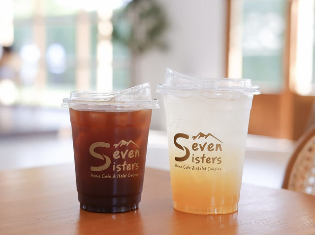 SevenSister : Kids Cafe & Halal Cuisine 🛖✨