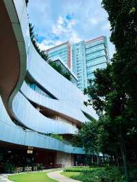 “Starling Mall: Where Shopping Meets Nature”