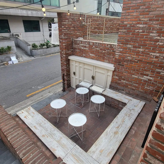 cafe Layered 