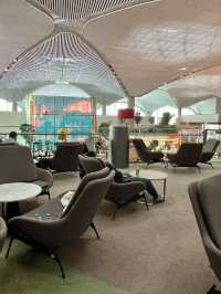 A Quiet Escape at IGA Lounge – Istanbul Airport