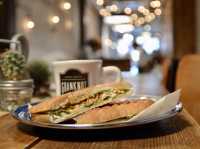 Great Morning at Granknot Coffee