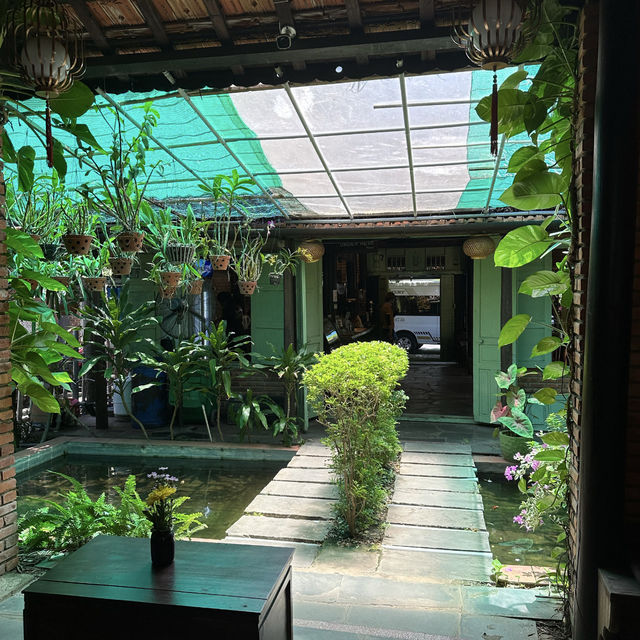 【ホイアン】🇻🇳 Sound Of Silence Coffee Shop