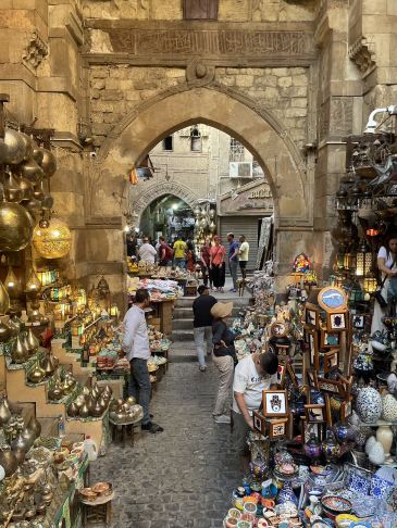 エジプト】歴史的なバザール🇪🇬 | Trip.com カイロ