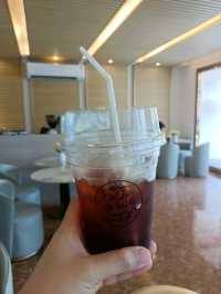 คาเฟ่น่ารักของโรงแรม HT9