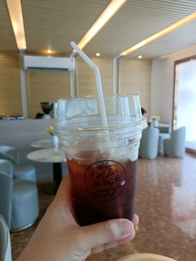 คาเฟ่น่ารักของโรงแรม HT9