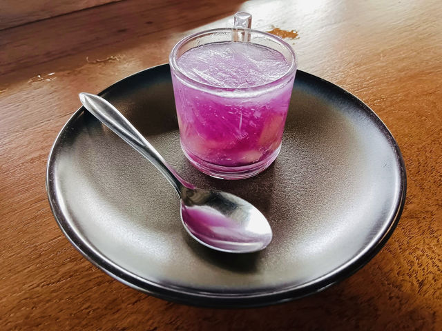 เรือนจรุง—ร้านลับอยุธยา ที่ต้องจองข้ามปี