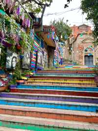 Colorful Spring in Balat💐