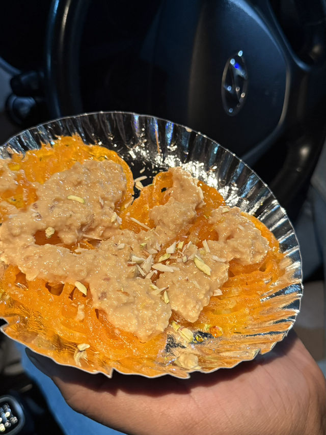 A nostalgic drive in Kolkata 