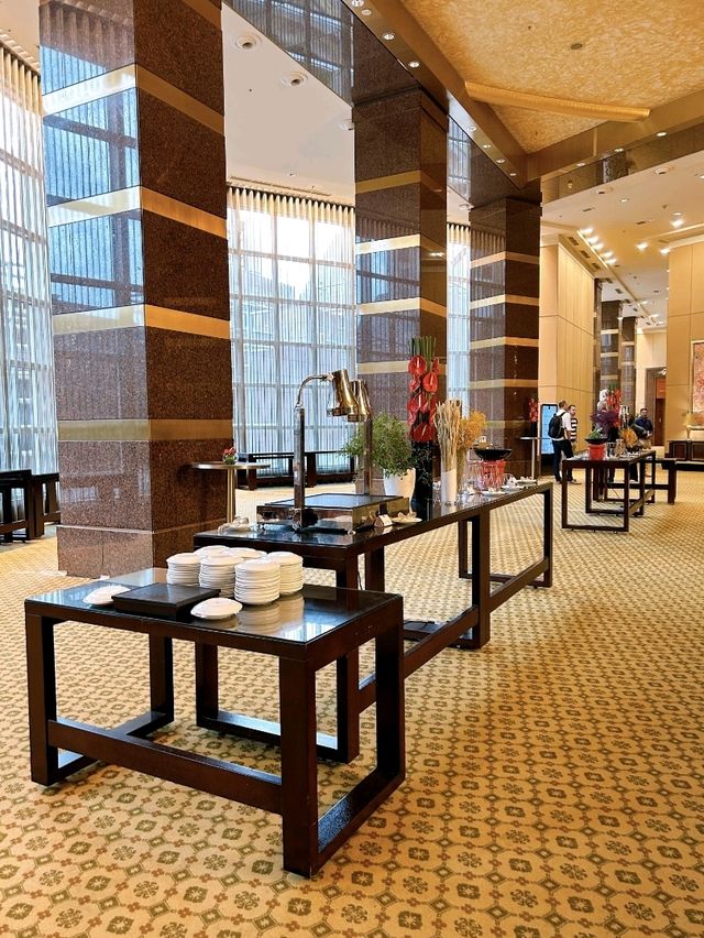 A Blend of Elegance and Prime Location