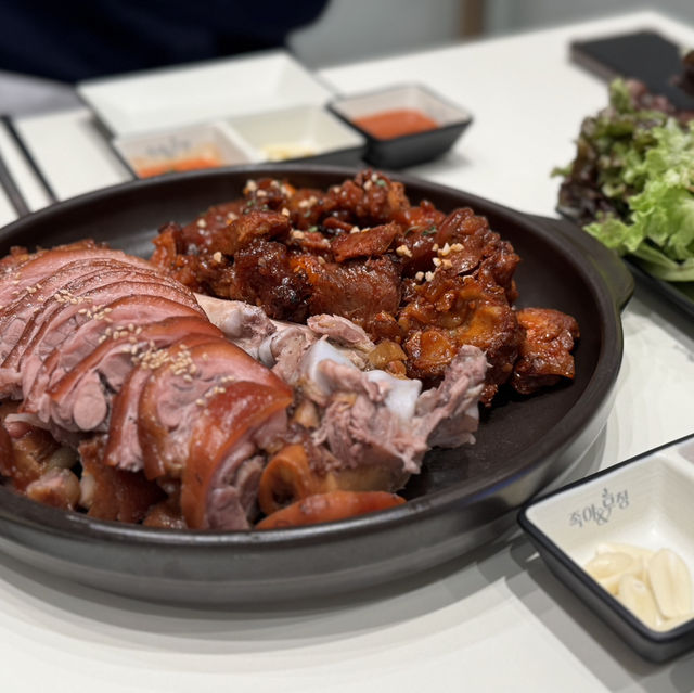 광화문역 족발 맛집 족발야시장무청감자탕