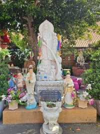 วัดไทรน้อย นนทบุรี 