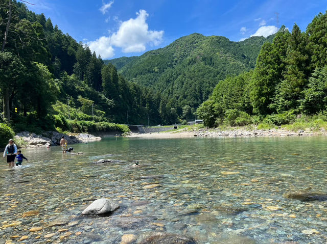 岐阜県板取川で自然の美しさとおいしい食を楽しむ旅🌊🍴
