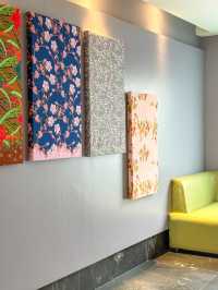 Days Hotel & Suites by Wyndham, 5-mins Walk Away from LRT & MRT Stations