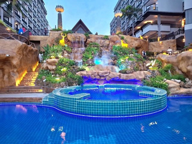Blue Dragon คาเฟ่บรรยากาศ Beach club 