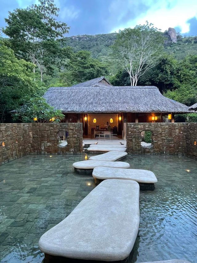 Six Senses Ninh Van Bay