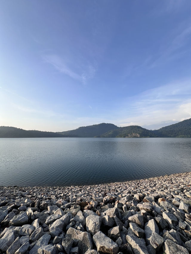 Slow Mornings at Mengkuang Dam — Penang’s Peaceful Hidden Gem🌞