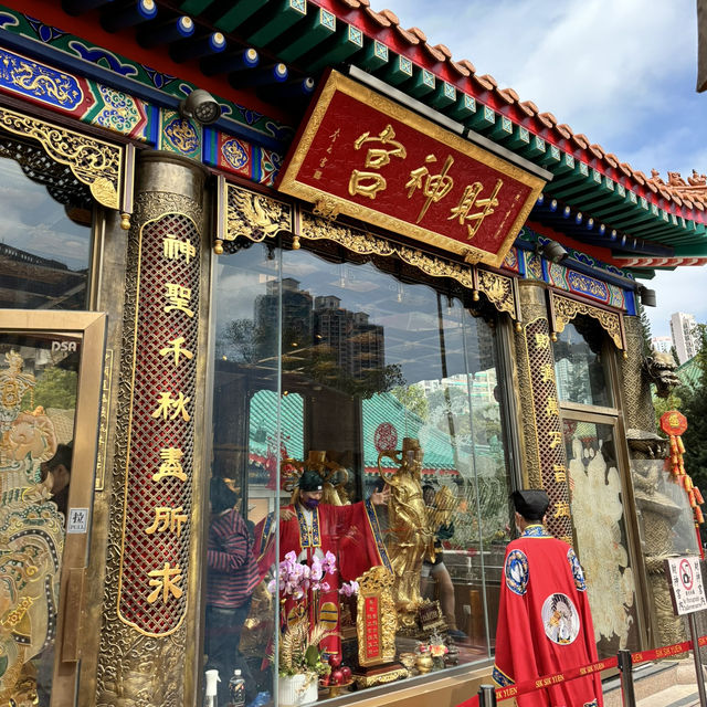 🇭🇰【香港】財神宮！「黄大仙祠」(^^)