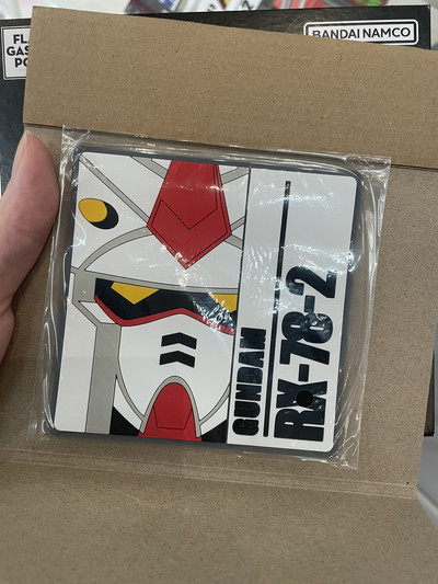 ガンダムファン必見！福岡LaLaPortのガンダム立像とガンダムベース