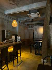 A Stylish Speakeasy Cocktail Bar with Live Music in Penang : Page II cafe