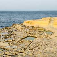 Żebbuġ Salt Pans Escape: Malta's Timeless Saline Landscapes⚪🌊  