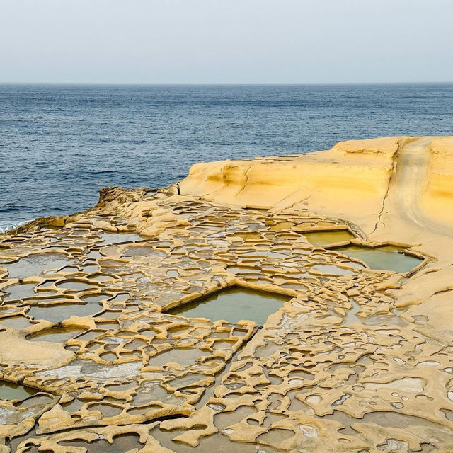 Żebbuġ Salt Pans Escape: Malta's Timeless Saline Landscapes⚪🌊  