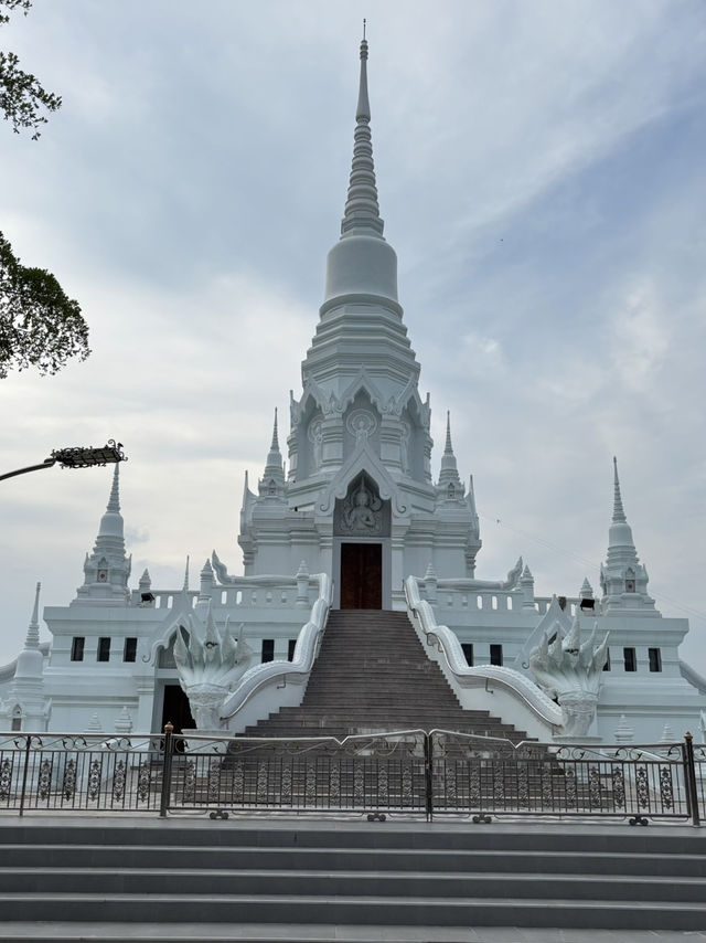วัดไผ่โรงวัว จังหวัดสุพรรณบุรี