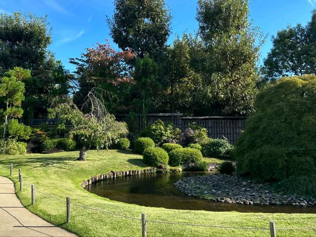 Spring Wanders in Koko-en Garden