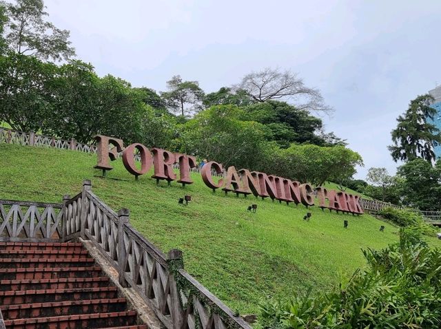 Urban Gems: A Sparkling Singapore Walk 👣