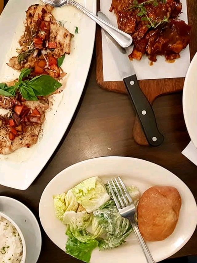 A Tasty Italian Lunch at Italianni's Eastwood
