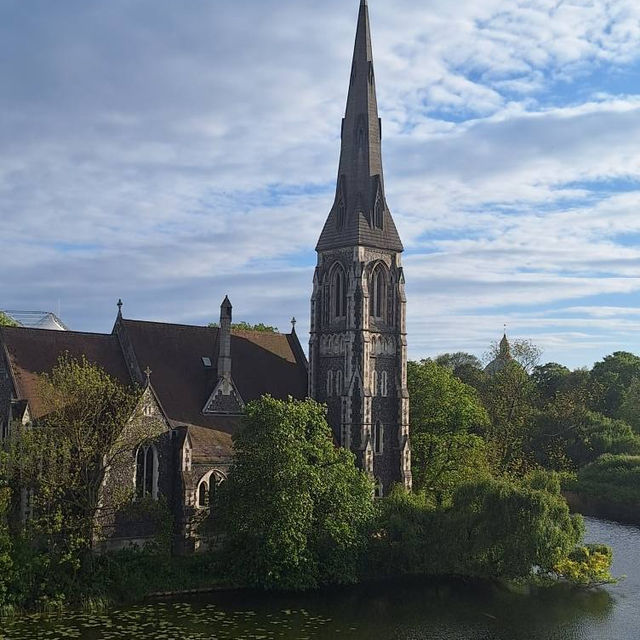 Kastellet: A Peaceful Stroll Through History