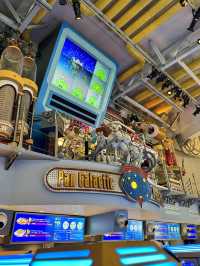 【東京ディズニーランド】太陽系第1号店のピザレストラン