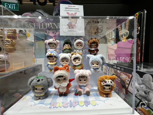Pop Mart at Jewel – A Festive Wonderland for Collectors and Families