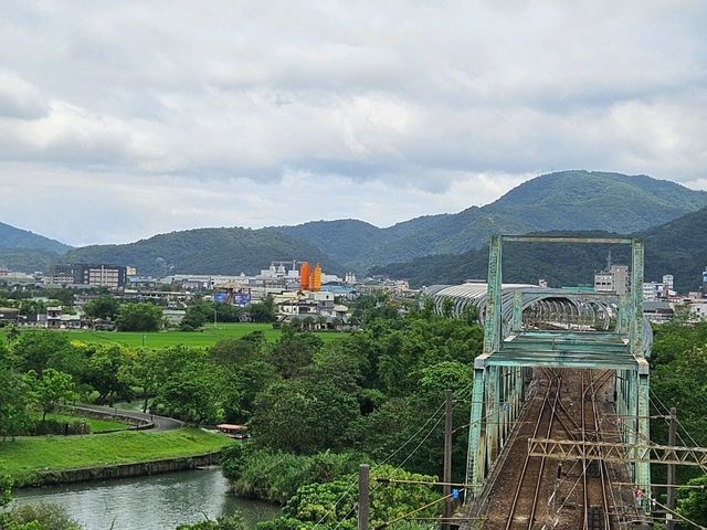 綠色旅遊好去處～冬山河綠舟