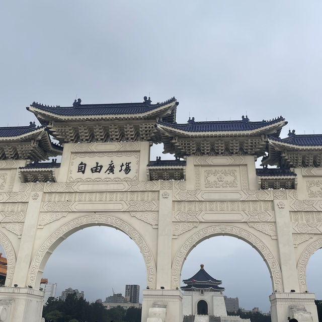 Chiang kai shek memorial hall หอรำลึกเจียงไคเช็ค🏯