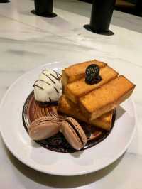Toast & Cheesecake by the Coast